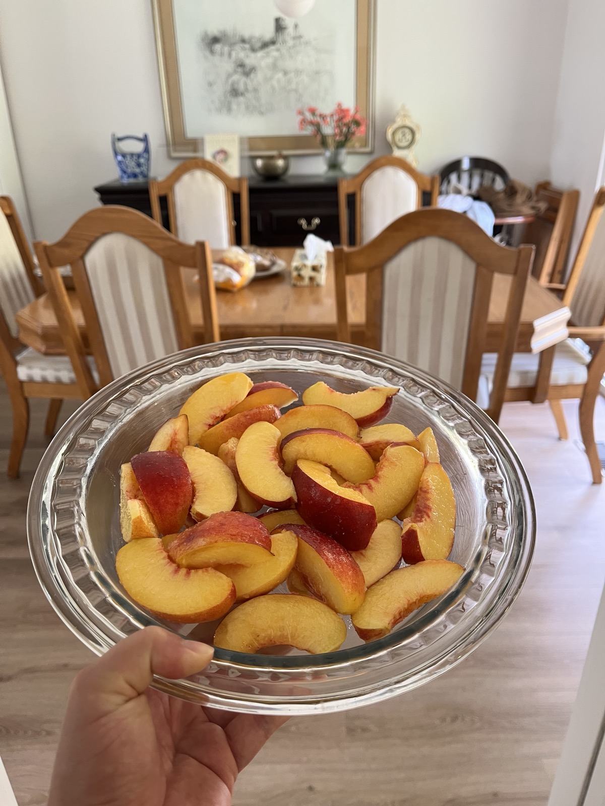 Sliced peaches ready for the pudding